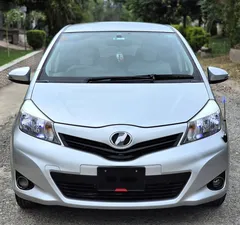 Toyota Vitz F 1.0 2013 for Sale