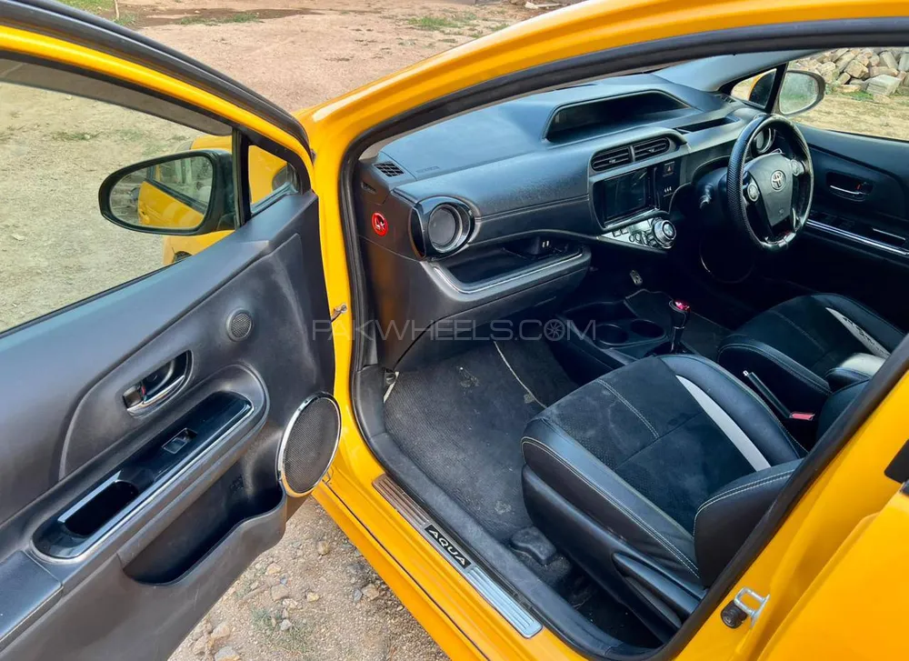 Toyota Aqua 2018 for Sale in Islamabad Image-1
