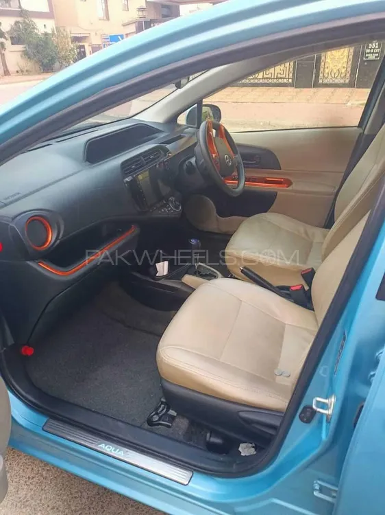 Toyota Aqua 2012 for Sale in Multan Image-1