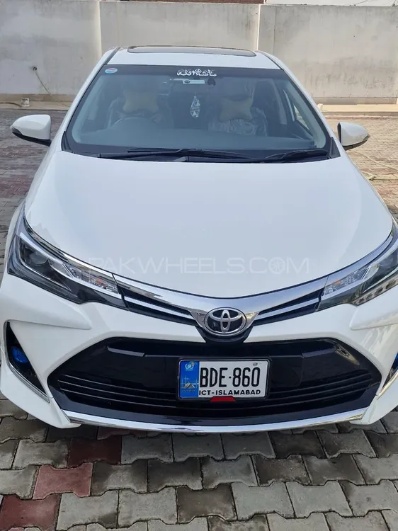 Toyota Corolla 2024 for Sale in Phalia Image-1