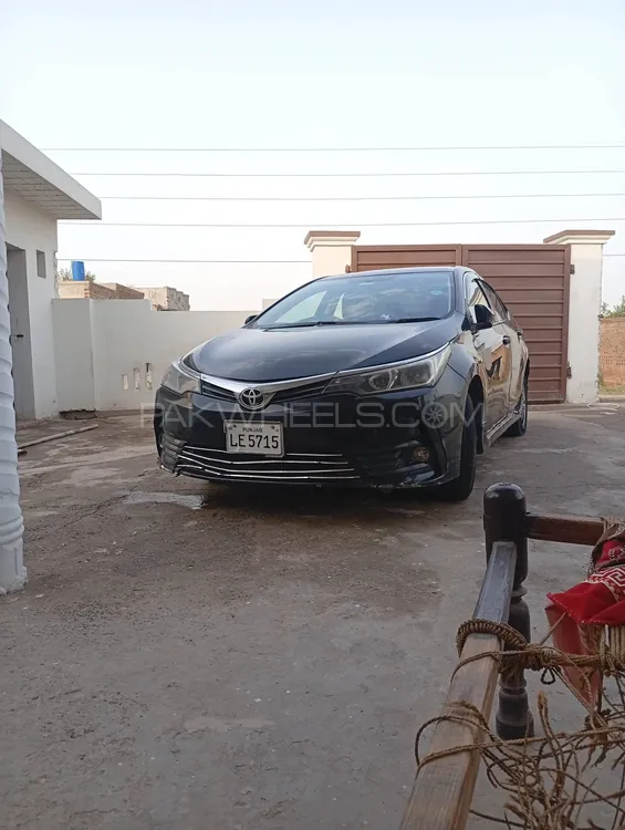 Toyota Corolla 2018 for Sale in Bhera Image-1