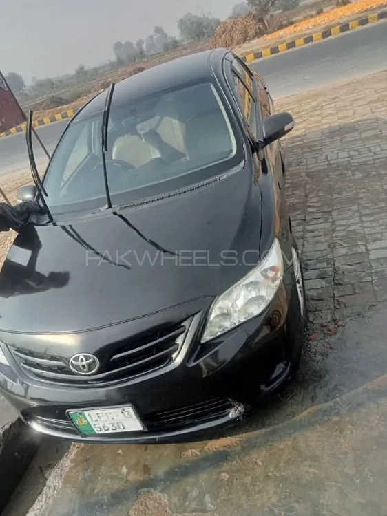Toyota Corolla 2013 for Sale in Arifwala Image-1