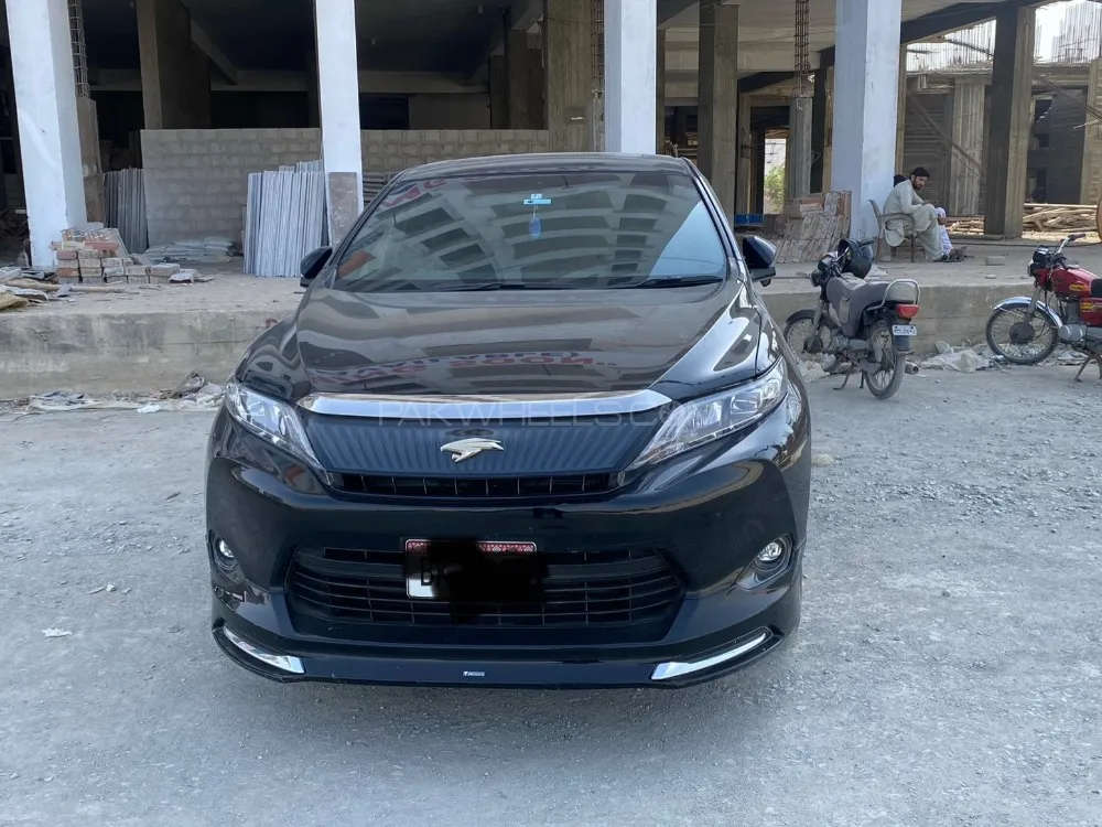 Toyota Harrier 2016 for Sale in Karachi Image-1