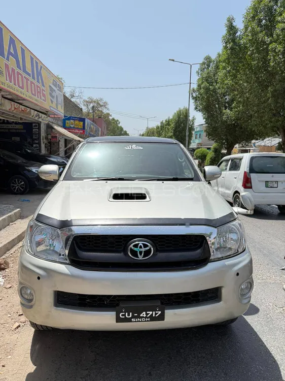Toyota Hilux 2010 for Sale in Bahawalpur Image-1