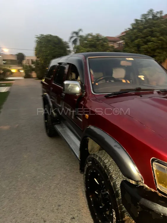 Toyota Surf 1992 for Sale in Lahore Toyota Surf 1992 for Sale in Lahore Image-11