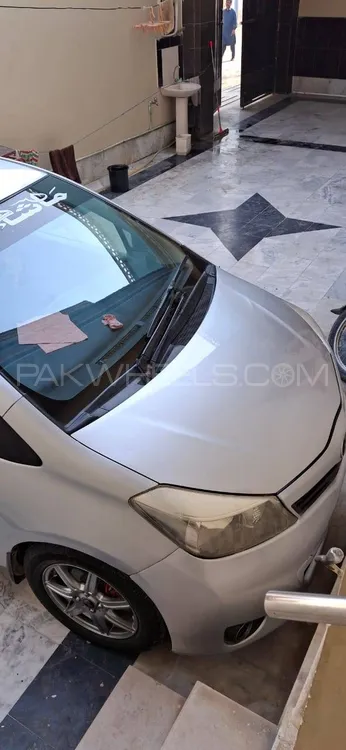 Toyota Vitz 2015 for Sale in Sukkur Image-1