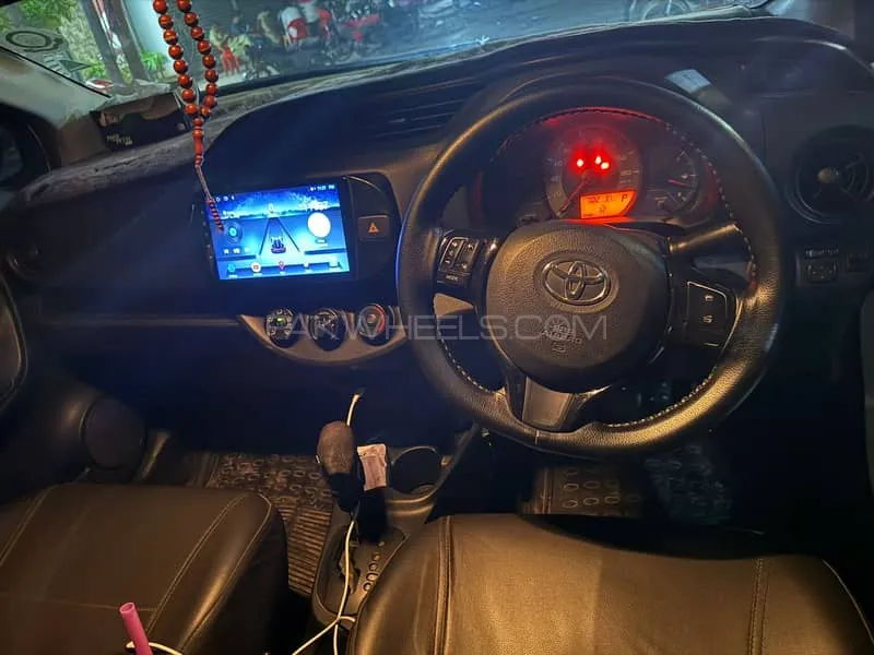 Toyota Vitz 2019 for Sale in Karachi Image-1
