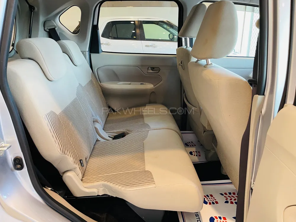 Daihatsu Move 2021 for Sale in Islamabad Daihatsu Move 2021 for Sale in Islamabad Image-9