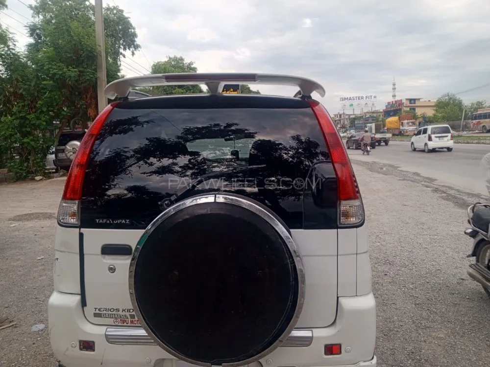 Daihatsu Terios 2000 for Sale in Wah cantt Image-1