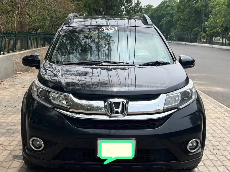 Honda BR-V 2017 for Sale in Lahore Image-1