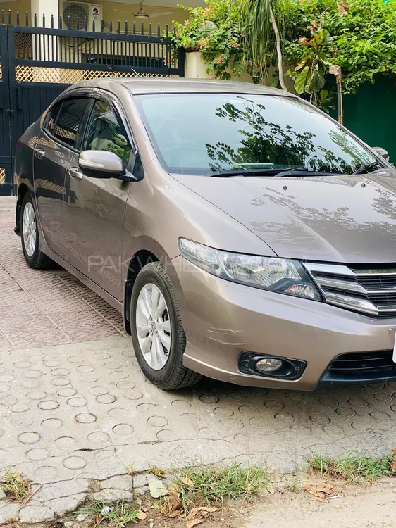 Honda City 2015 for Sale in Islamabad Image-1