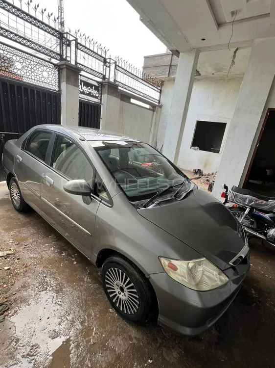 Honda City 2005 for Sale in Lahore Image-1