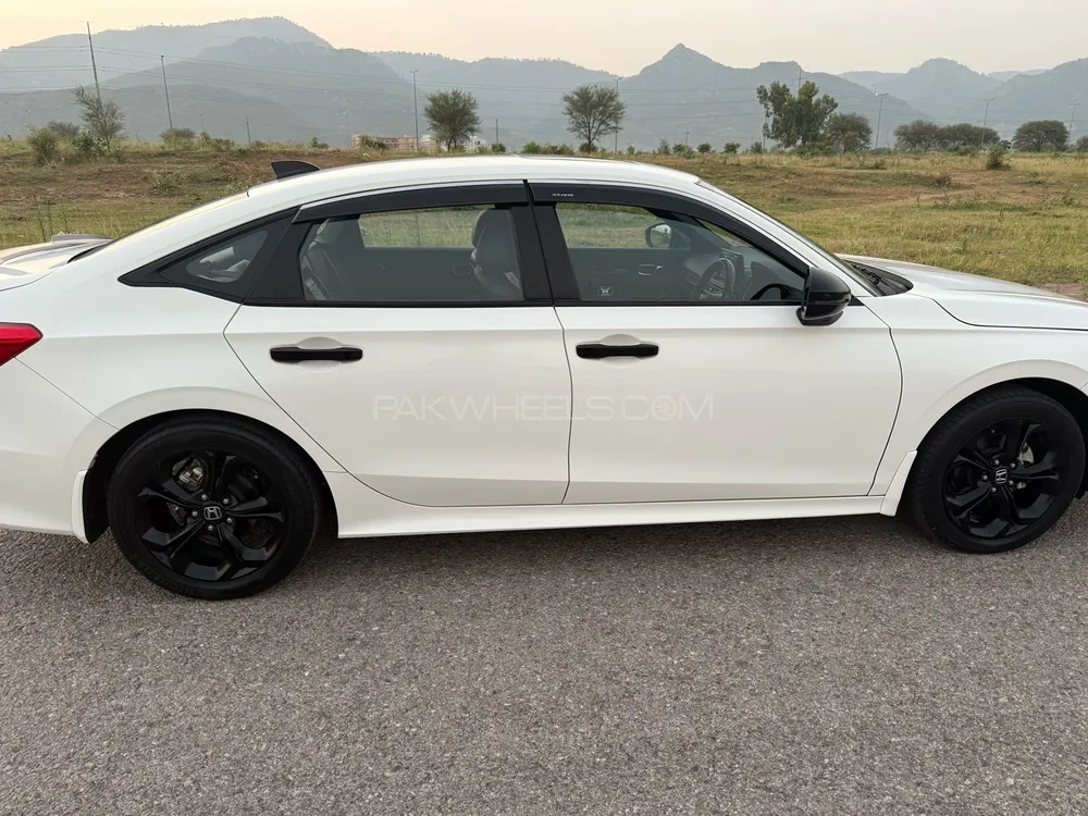Honda Civic 2023 for Sale in Islamabad Image-1