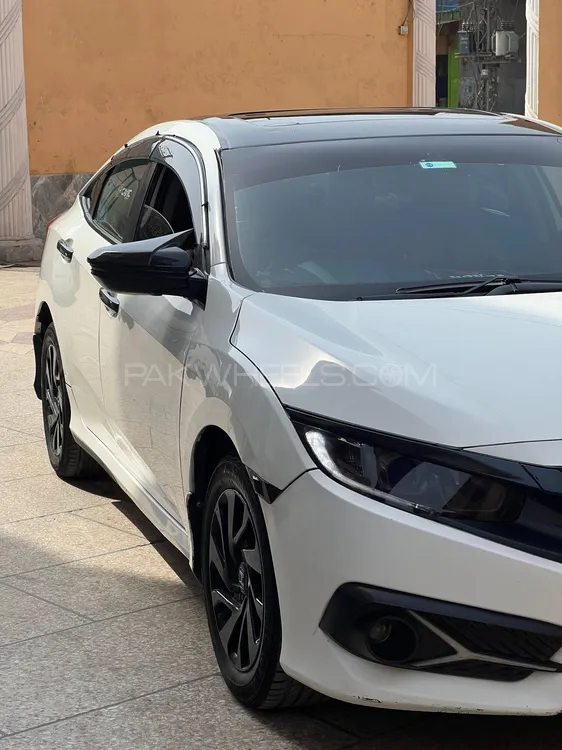 Honda Civic 2017 for Sale in Hafizabad Image-1
