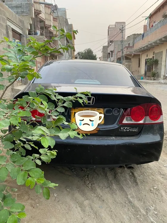 Honda Civic 2010 for Sale in Karachi Image-1