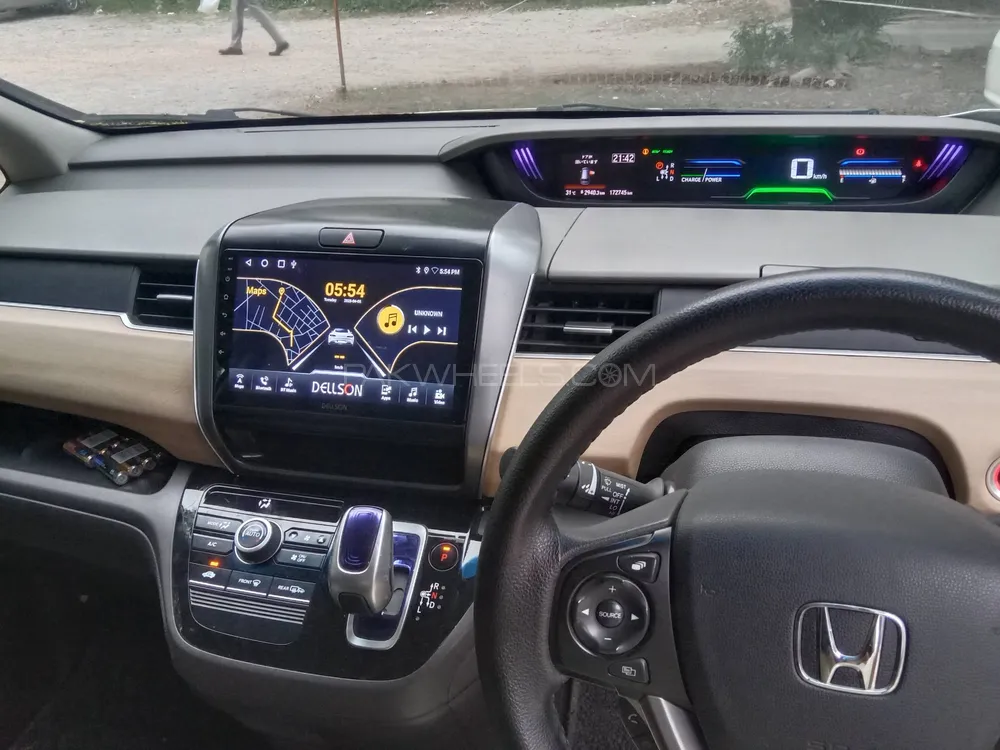 Honda Freed 2018 for Sale in Islamabad Image-1