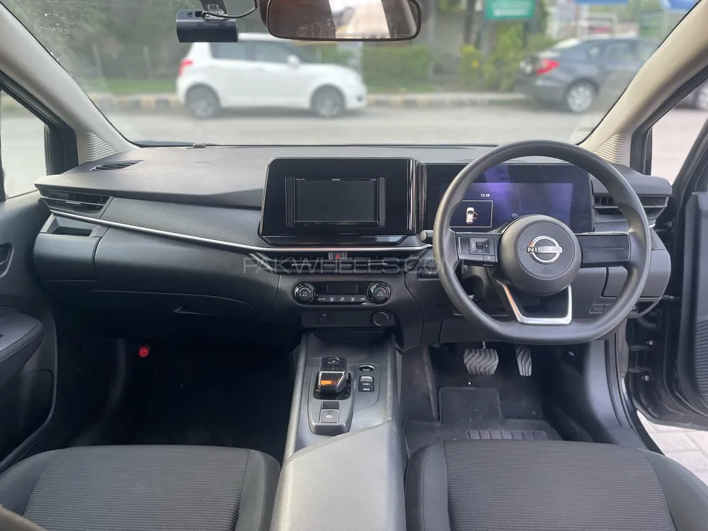Nissan Note 2021 for Sale in Lahore Nissan Note 2021 for Sale in Lahore Image-9