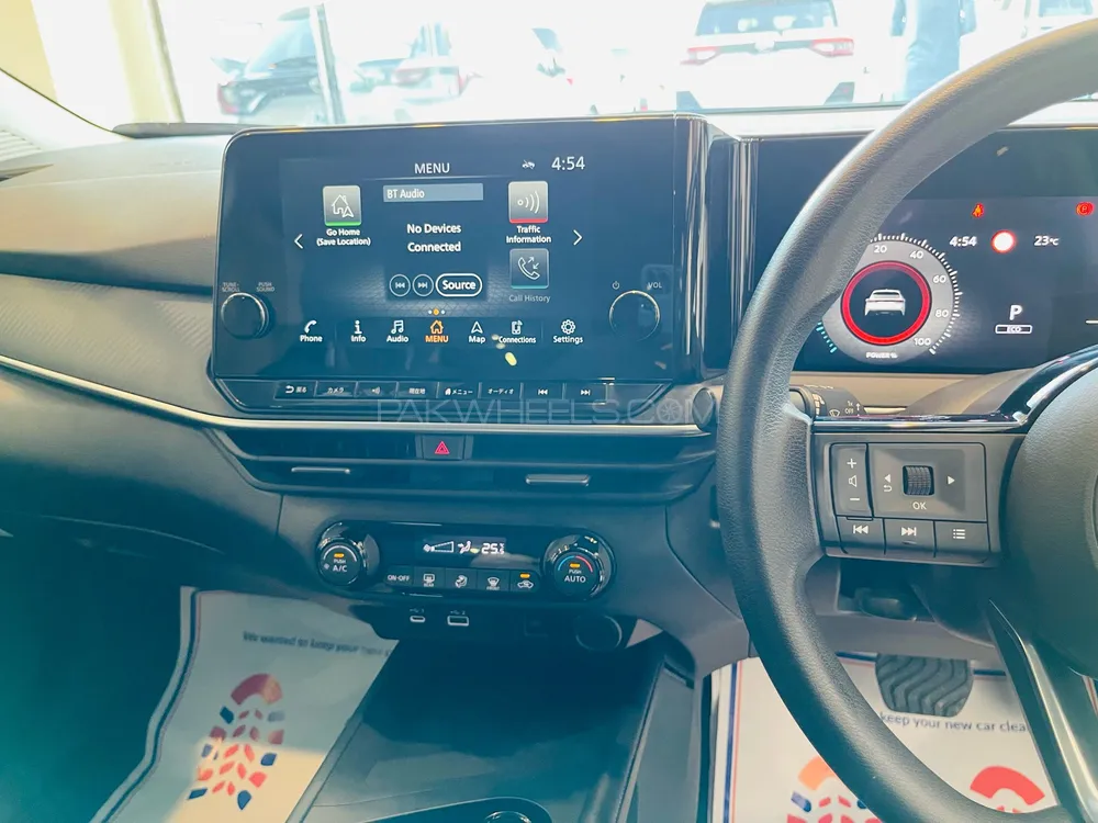 Nissan Note 2021 for Sale in Islamabad Nissan Note 2021 for Sale in Islamabad Image-8