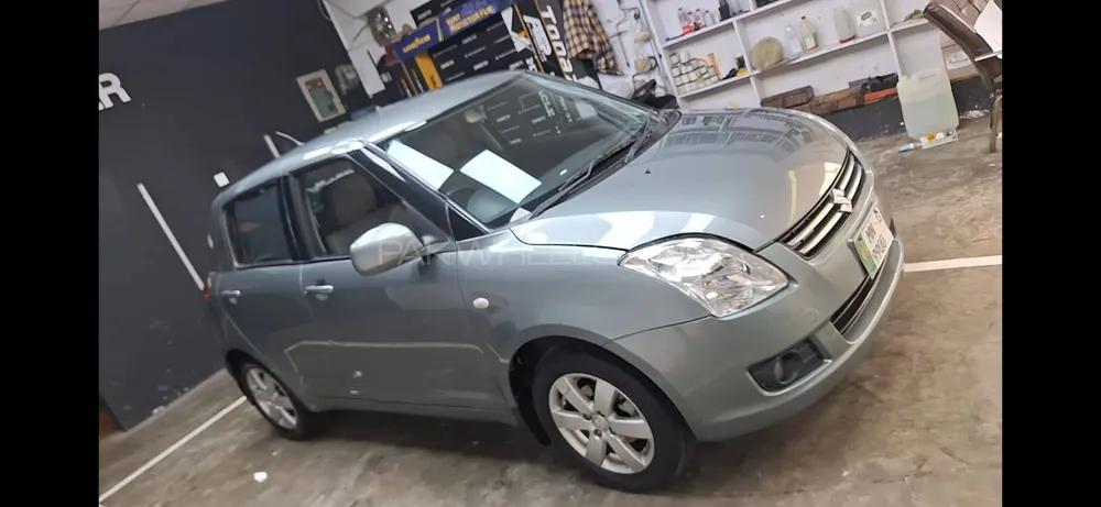 Suzuki Swift 2013 for Sale in Multan Image-1
