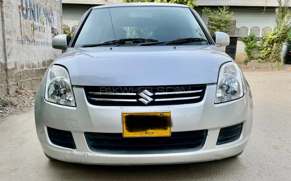 Suzuki Swift 2018 for Sale in Karachi Image-1