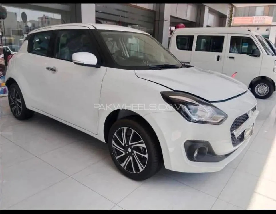 Suzuki Swift 2025 for Sale in Karachi Image-1