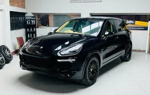 Porsche Cayenne S E-Hybrid Platinum Edition 2017 for Sale