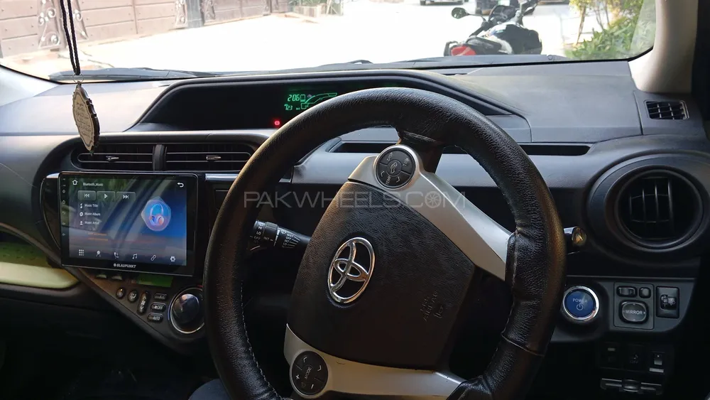 Toyota Aqua 2012 for Sale in Lahore Image-1