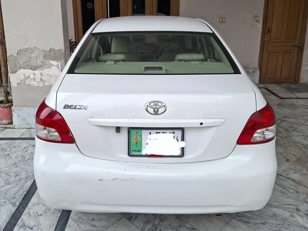 Toyota Belta 2011 for Sale in Islamabad Image-1