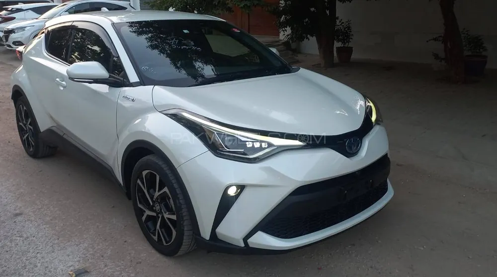 Toyota C-HR 2019 for Sale in Karachi Image-1