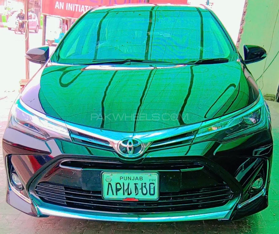 Toyota Corolla 2023 for Sale in Multan Image-1