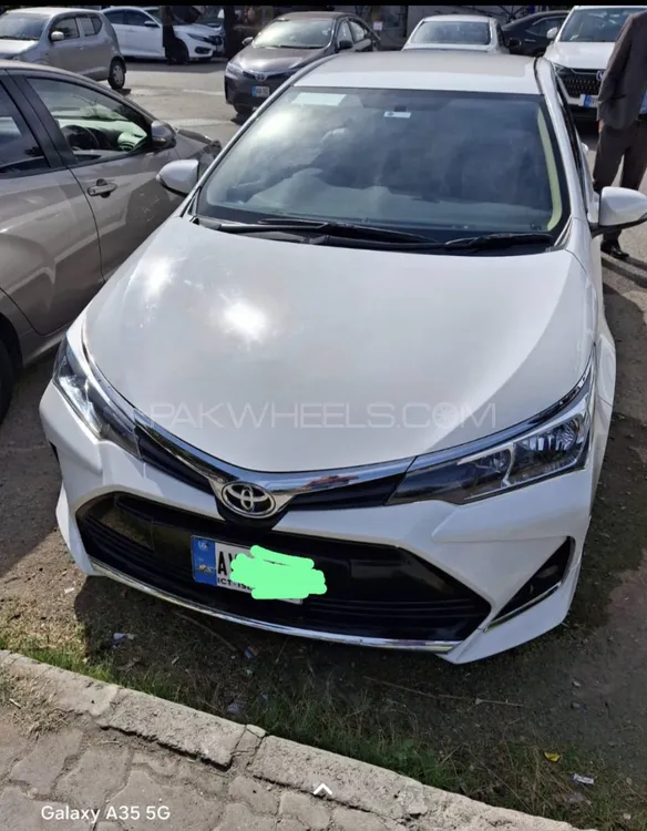 Toyota Corolla 2021 for Sale in Islamabad Image-1
