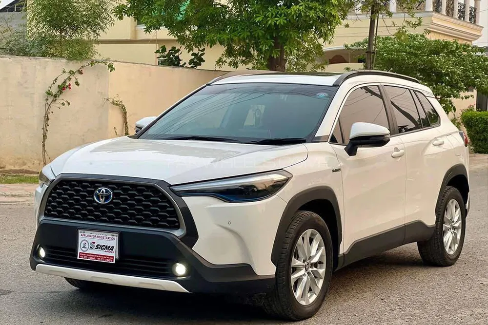 Toyota Corolla Cross 2024 for Sale in Lahore Image-1