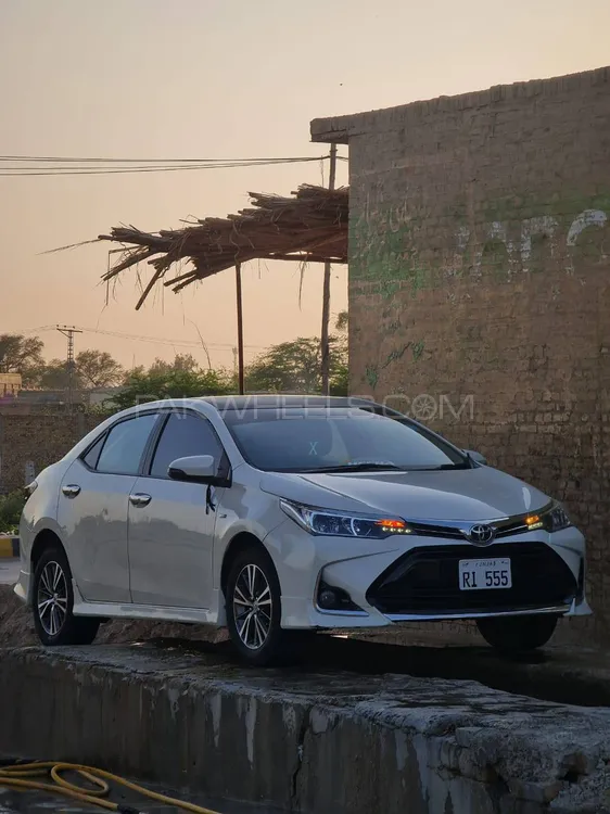 Toyota Corolla 2015 for Sale in Islamabad Image-1