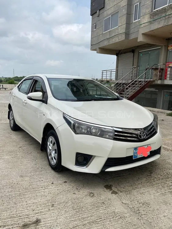 Toyota Corolla 2016 for Sale in Islamabad Image-1