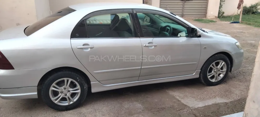 Toyota Corolla 2005 for Sale in Taunsa sharif Image-1