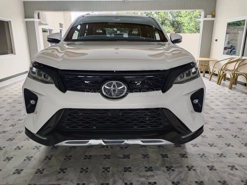 Toyota Fortuner 2022 for Sale in Islamabad Image-1