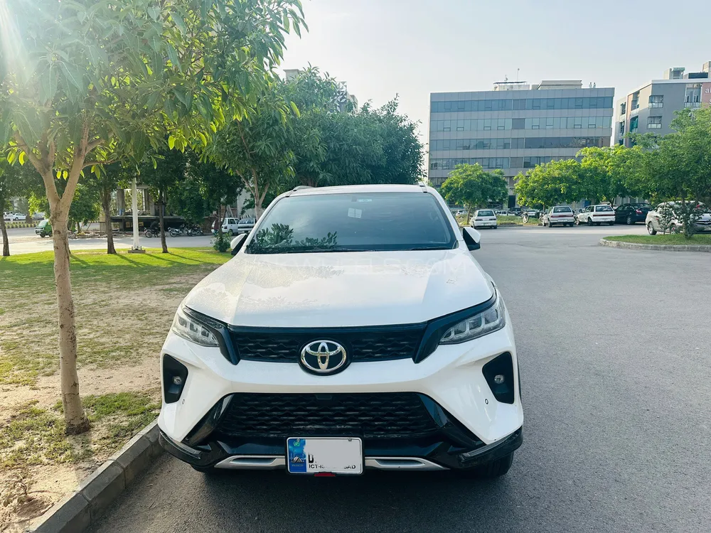 Toyota Fortuner 2023 for Sale in Islamabad Image-1