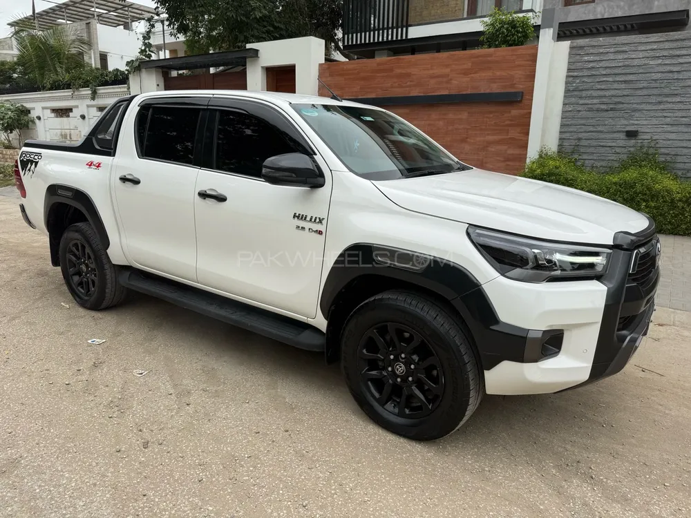 Toyota Hilux 2022 for Sale in Karachi Image-1