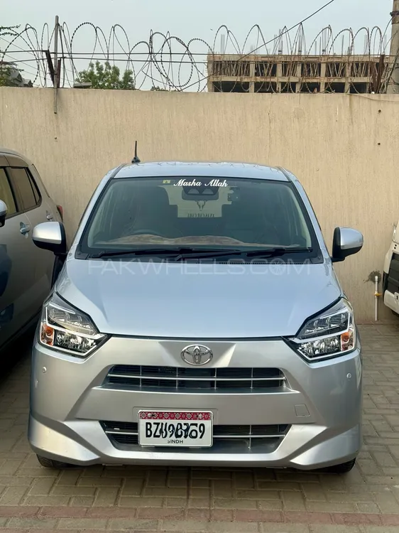 Toyota Pixis Epoch 2021 for Sale in Karachi Image-1