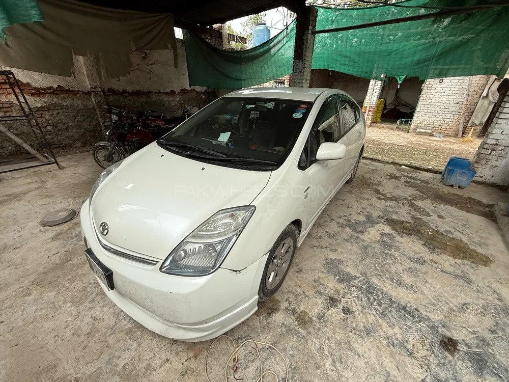 Toyota Prius 2008 for Sale in Peshawar Image-1