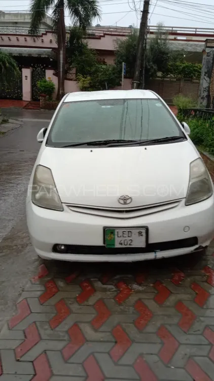 Toyota Prius 2010 for Sale in Mandi bahauddin Image-1