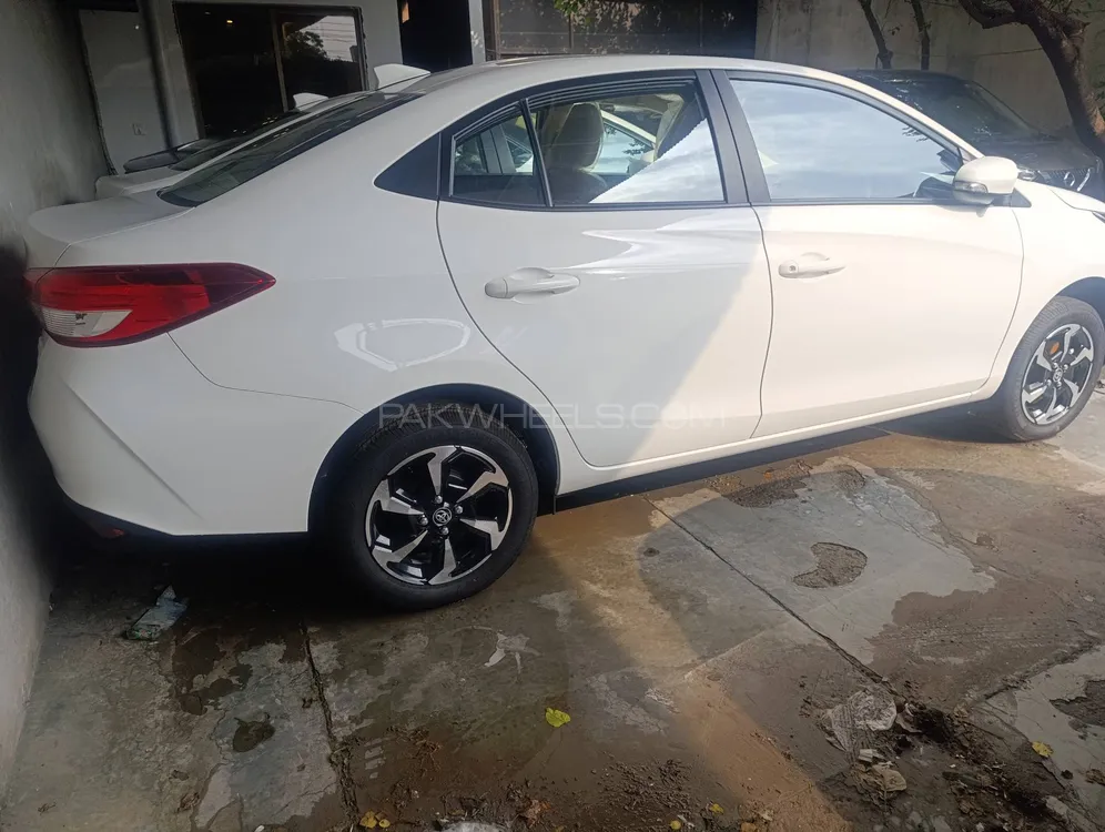 Toyota Yaris Sedan 2025 for Sale in Lahore Image-1