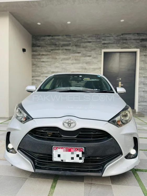 Toyota Yaris Hatchback 2020 for Sale in Karachi Image-1