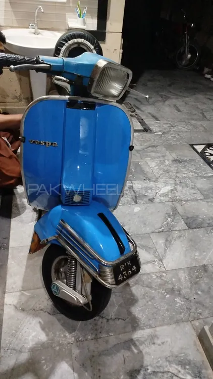 Vespa 150cc 1982 for Sale Image-1