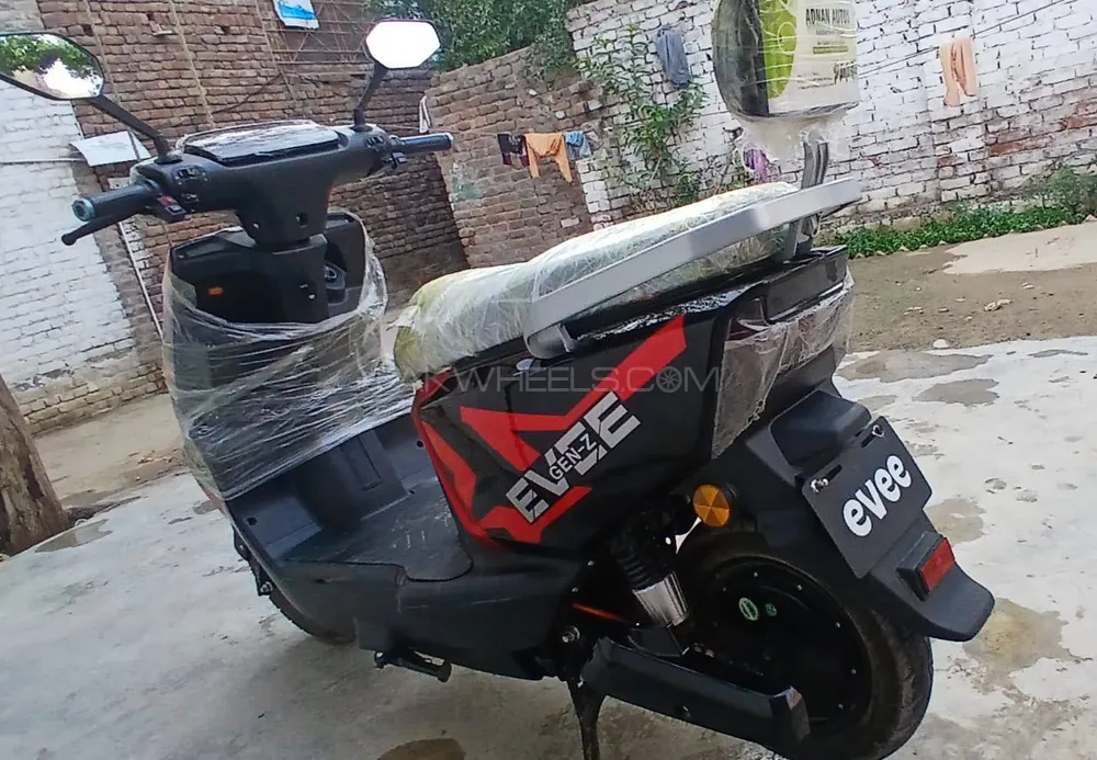Evee Gen-Z 2025 for Sale Image-1