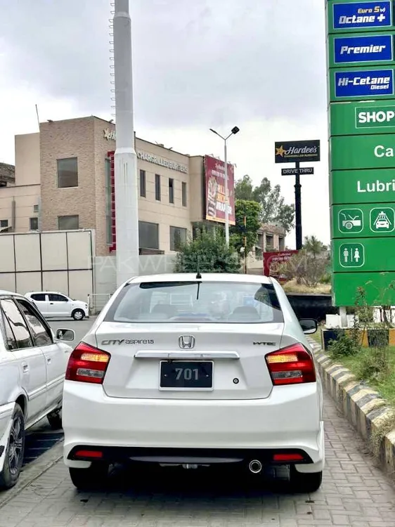 Honda City 2016 for Sale in Peshawar Image-1