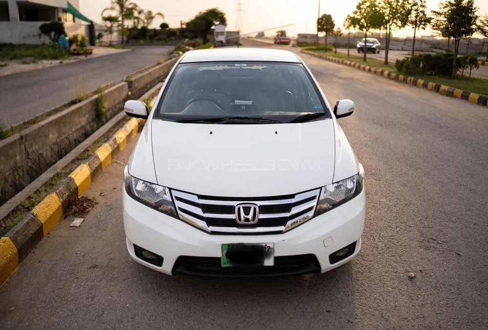 Honda City 2017 for Sale in Islamabad Image-1