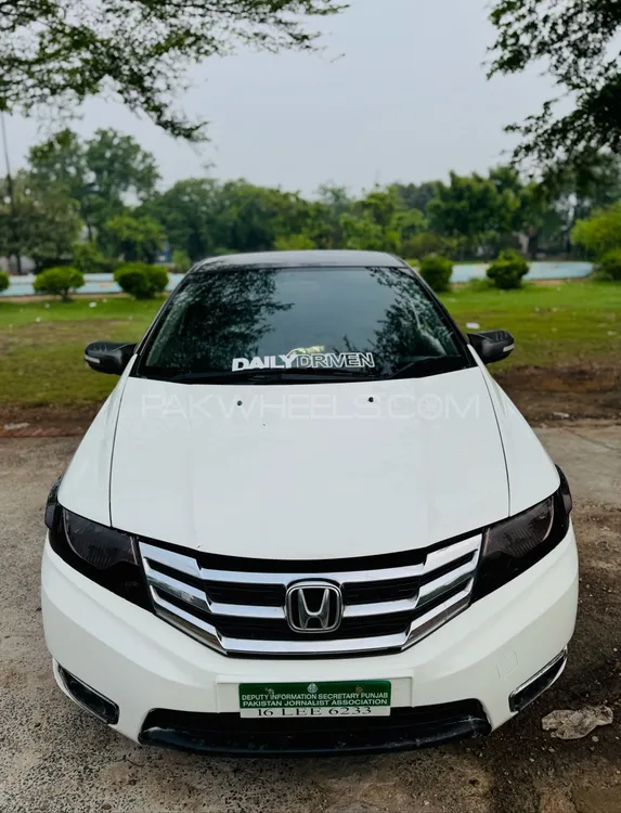 Honda City 2016 for Sale in Faisalabad Image-1