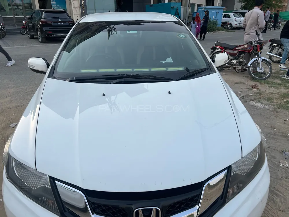 Honda City 2017 for Sale in Lahore Image-1