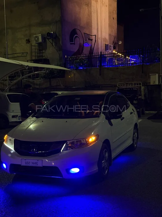 Honda City 2018 for Sale in Faisalabad Image-1